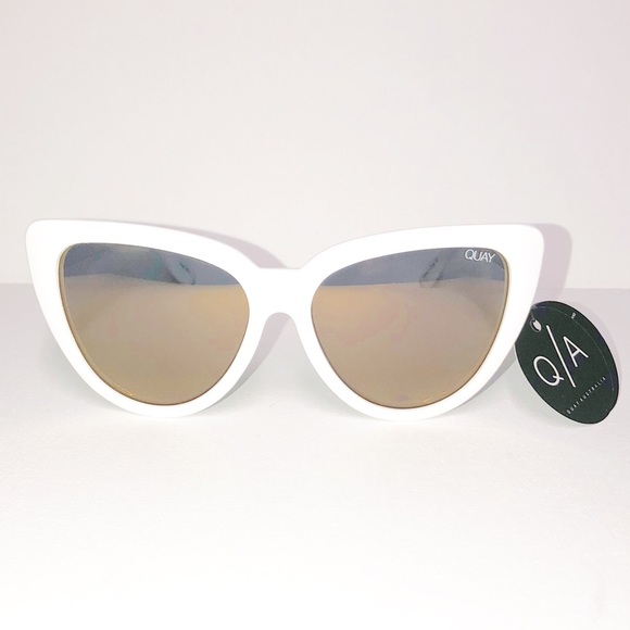 Quay Australia Accessories - Quay StrayCat White Gold Mirror Smoke Lens Sunnies
